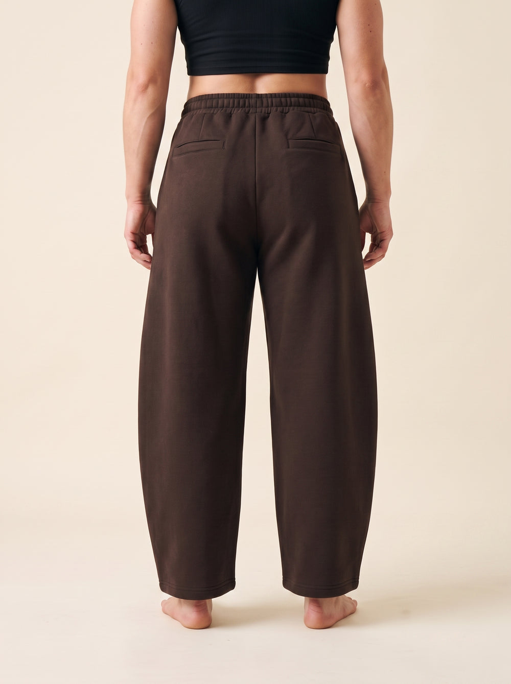 NOSTOS Barrel Leg Sweatpant