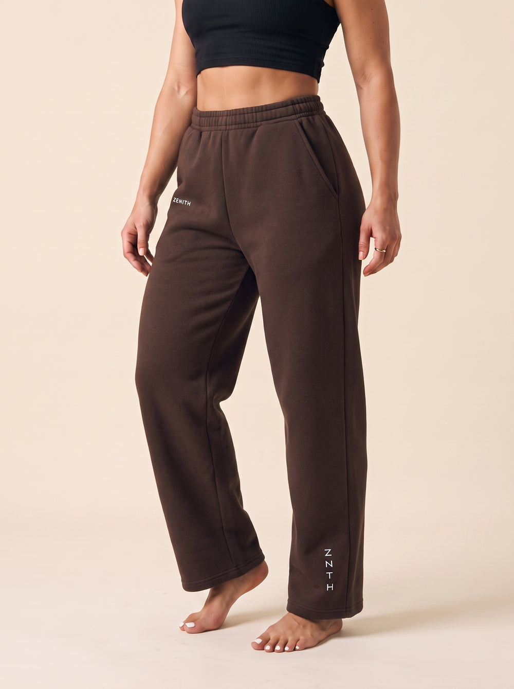 NOSTOS Barrel Leg Sweatpant