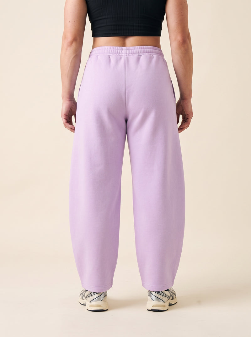 NOSTOS Barrel Leg Sweatpant