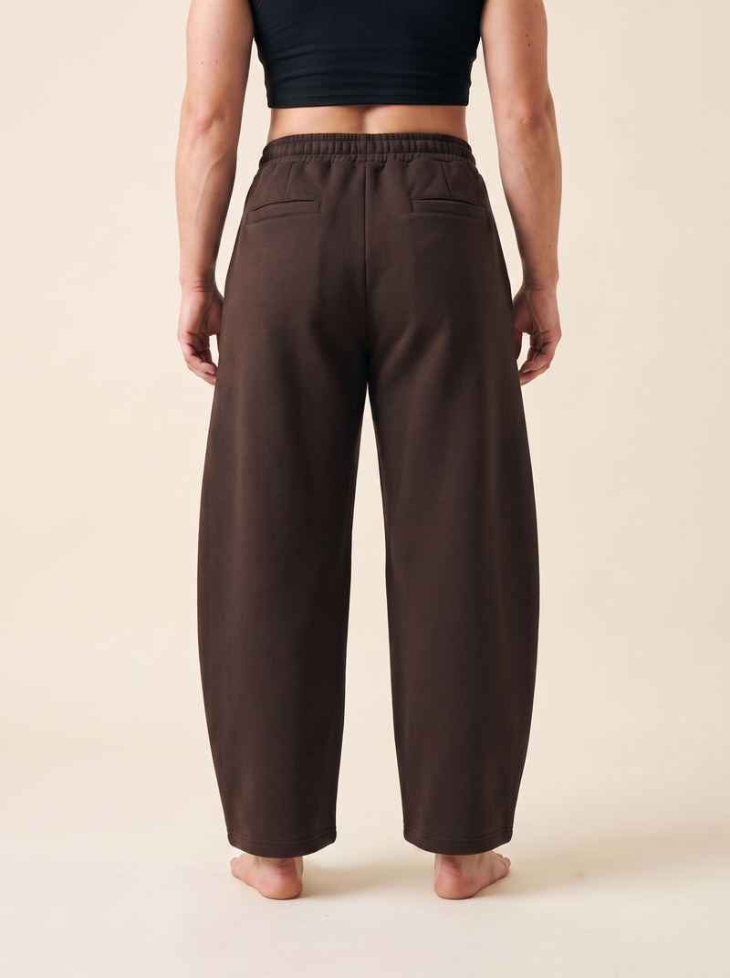 NOSTOS Barrel Leg Sweatpant
